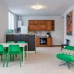 Apartment In Via Cremona - Brescia City - By Host4U